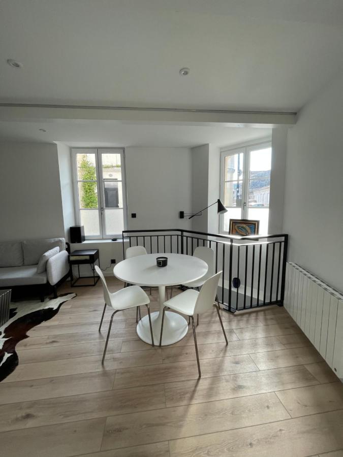 Le Loft Bleu - Un Atelier-Cocon Elegant & Central Bordeaux Exterior photo